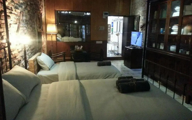 The Roo Classic Hometel