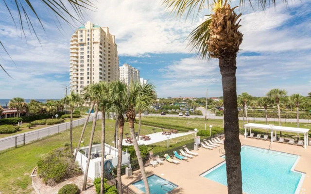 Grand Caribbean East & West W305