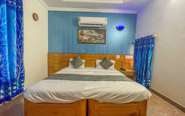 Stay Guru Resort Farm Villa