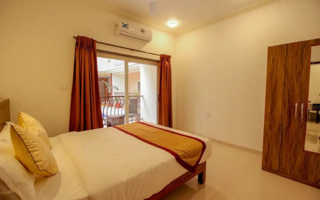 OYO 9792 Home 2BHK Poolside Siolim