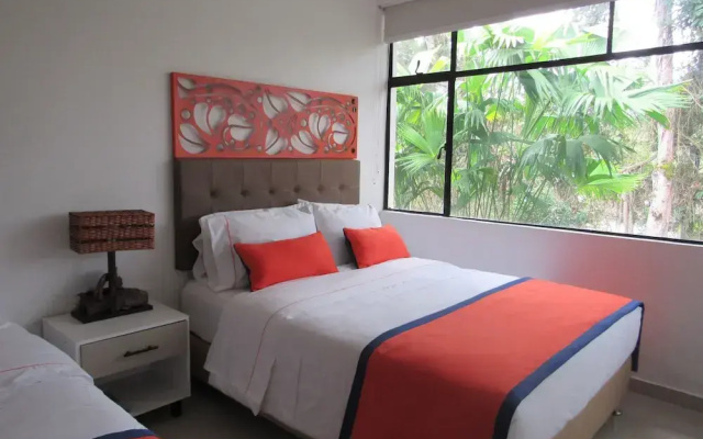 Hotel Yalconia