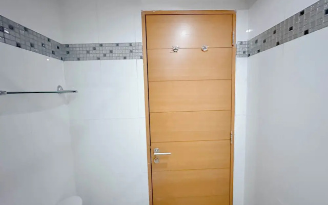 Spacious And Comfortable Living 3Br Apartment At Aryaduta Residence