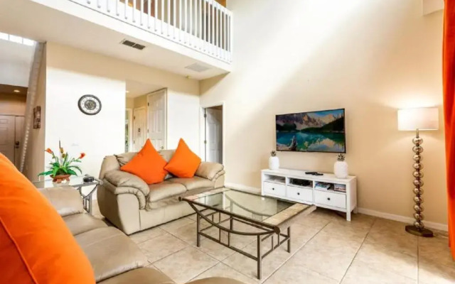 Five-Bedroom Pool Home Kissimmee