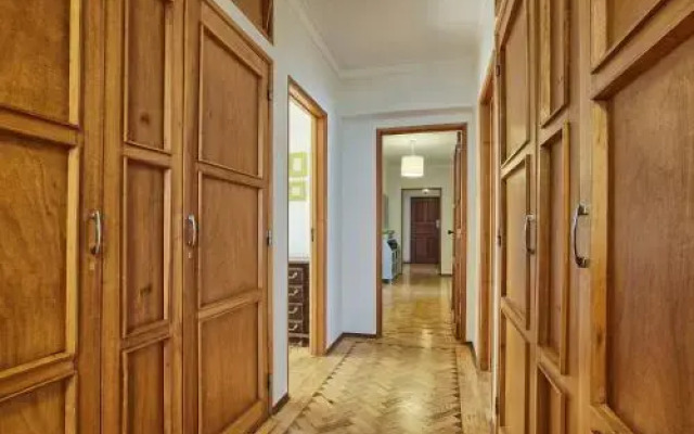 Apolónia 3 Frontal River View