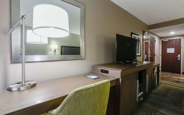 Hampton Inn Dickson