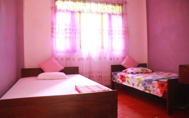 Hikka Yellow Villa - Hikkaduwa