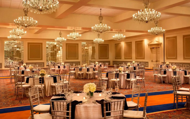 Sheraton Framingham Hotel & Conference Center