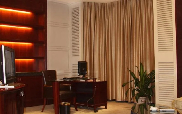 Jinding Mingdu International Hotel