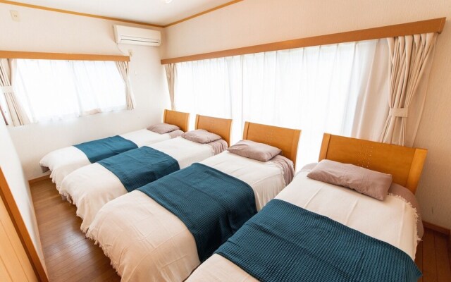 KUMI's Home for 14 Guests