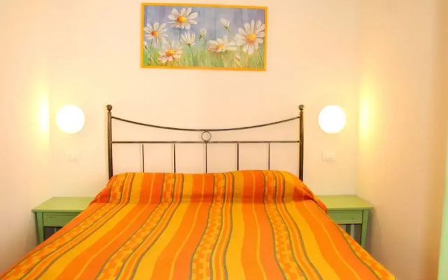 Comfy Furnished Apartment with AC near Beach