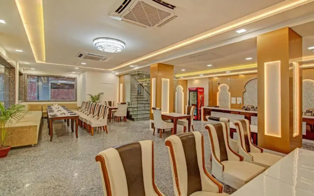 SG Grand by Treebo Hotels