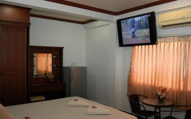 Green Hotel