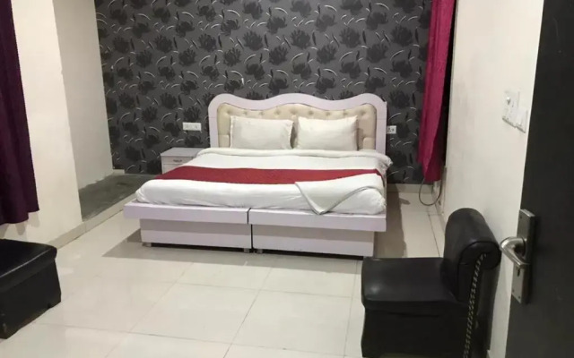 The Grand Suite 71
