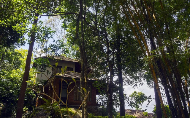 Edakkal Hermitage