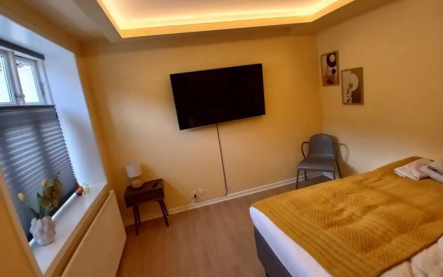 Four Seasons Spring Suite
