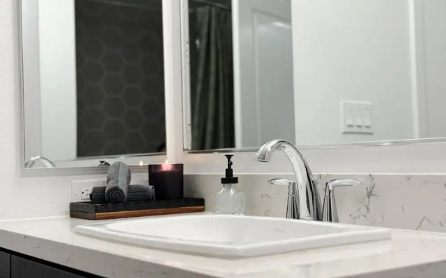 Trendy Mid-hollywood Home Dtla View Free Parking