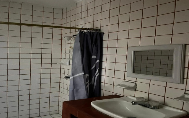 OYO Hotel Linda Tijuana