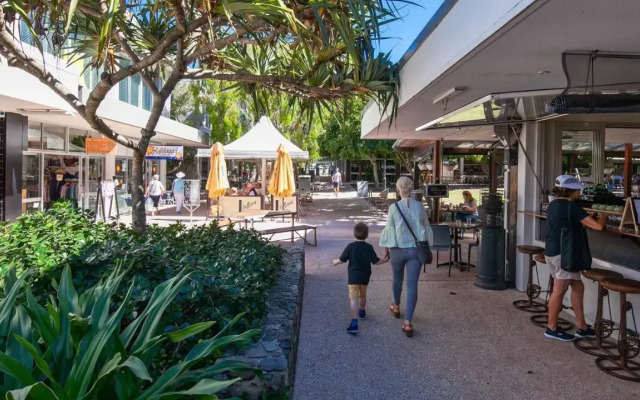 Peregian Beach Apartment