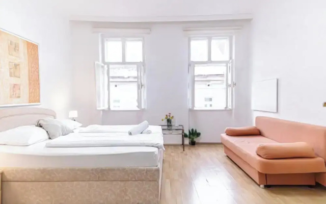 Pleasant Stay in a Great Location