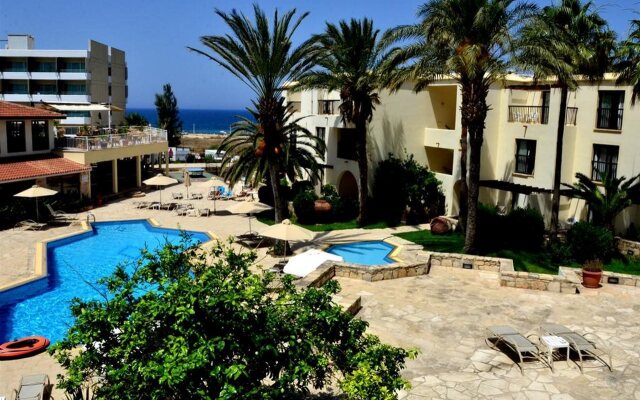 Panareti Paphos Resort