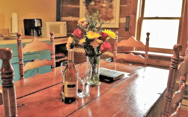 DeHart Cabin