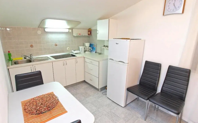 Apartments Lillies 1390