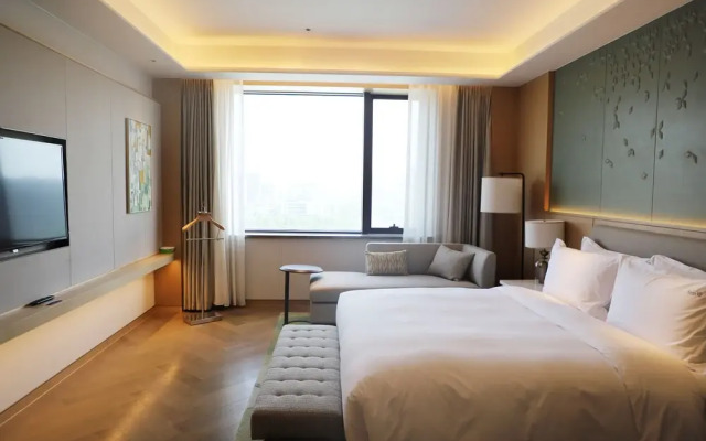 Holiday Inn Zhengzhou High Tech Zone, an IHG Hotel