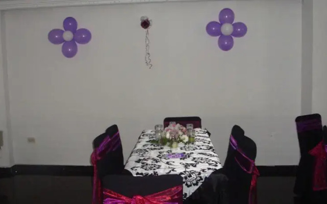 Hotel Prado Inn