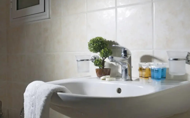 Two Bedroom Apartment at Koukaki