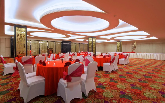 Merlynn Park Hotel