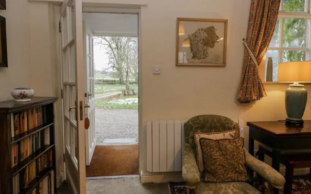 Groom's Quarters