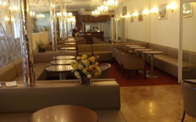 Hotel Du Gave