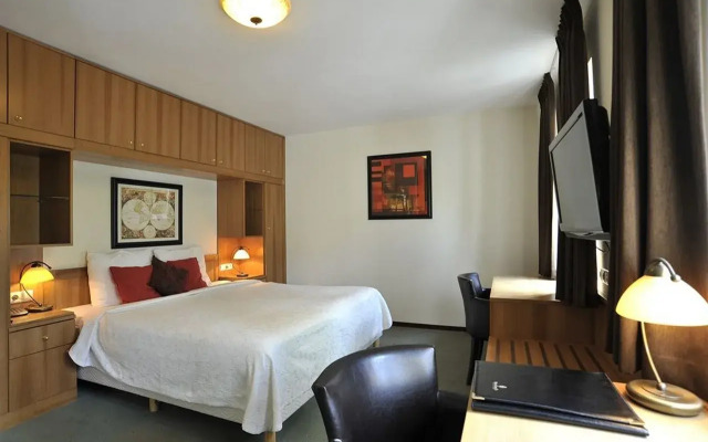 Hotel Mastbosch Breda