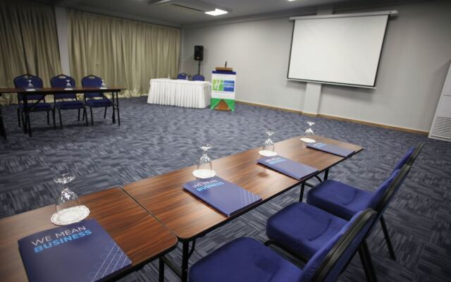 Holiday Inn Express Manisa - West