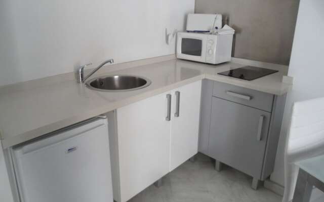 Reservaloen Mariano de Cavia / Topibe SL