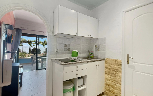 Andromaches Holiday Apartments