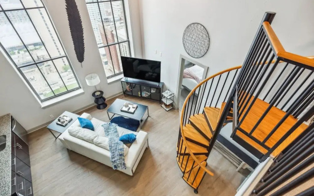 Distinguished Apartment Rooftop Deck