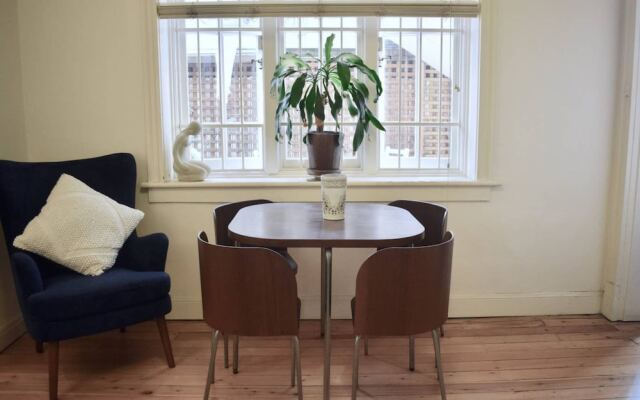 2 Bedroom Apartment in the Heart of Surry Hills