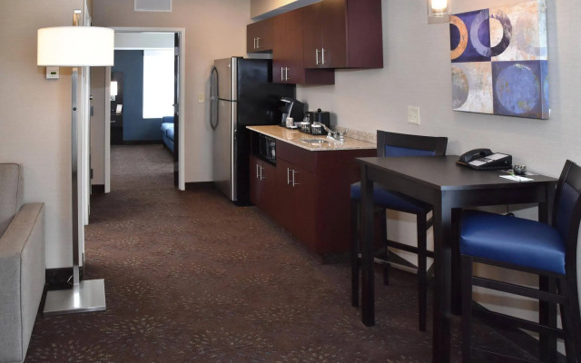 Holiday Inn Canton (Belden Village) by IHG