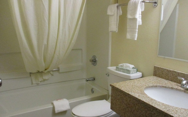 Motel 6 Montoursville, PA - Williamsport