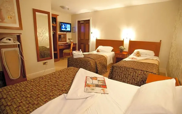 Westenra Arms Hotel