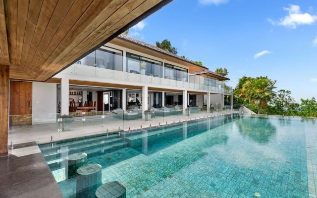 Villa Firefly