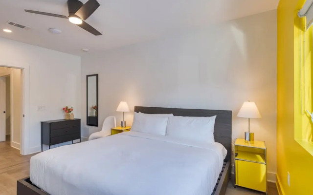 The Carter 305 by Avantstay 4BR Balcony