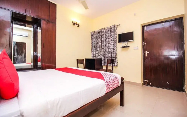 OYO Flagship 22531 C Scheme Ashok Nagar