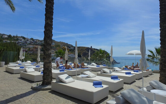 Playacalida Hotel