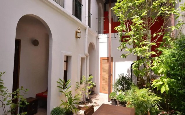 Neighbor Phuthon