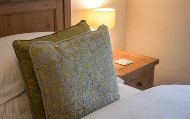 Port Charlotte Holidays