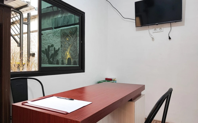 RedDoorz Syariah near Telanaipura Jambi – Guest Rooms – Jambi