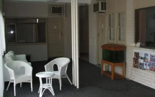 Aquarius Motel Belmont