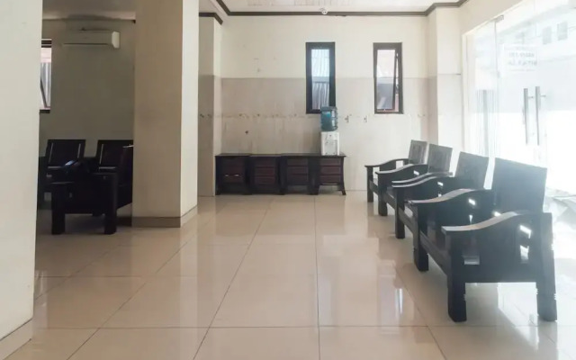 OYO 1872 Sakinah Grand Soabali Hotel